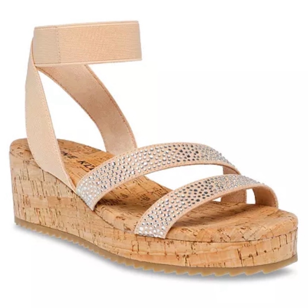 Elegant Beige Wedge Sandals